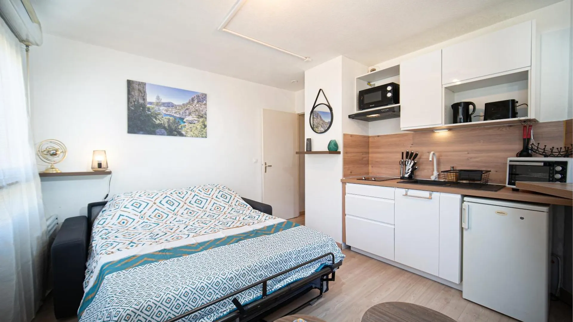 Appartement Tout Equipe Avec Parking A 6Min A Pied De La Gare St Charles Marseilles 0*,