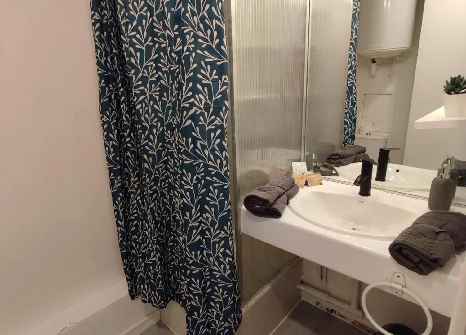 Appartement Climatise Avec Parking A 6Min A Pied De La Gare St Charles Marsella 0*,